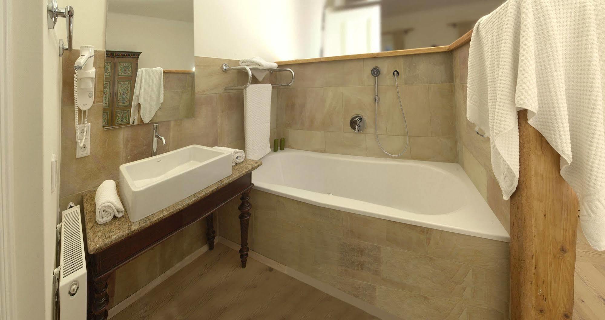 Hotel Gasthof Zur Post Sankt Gilgen Eksteriør bilde